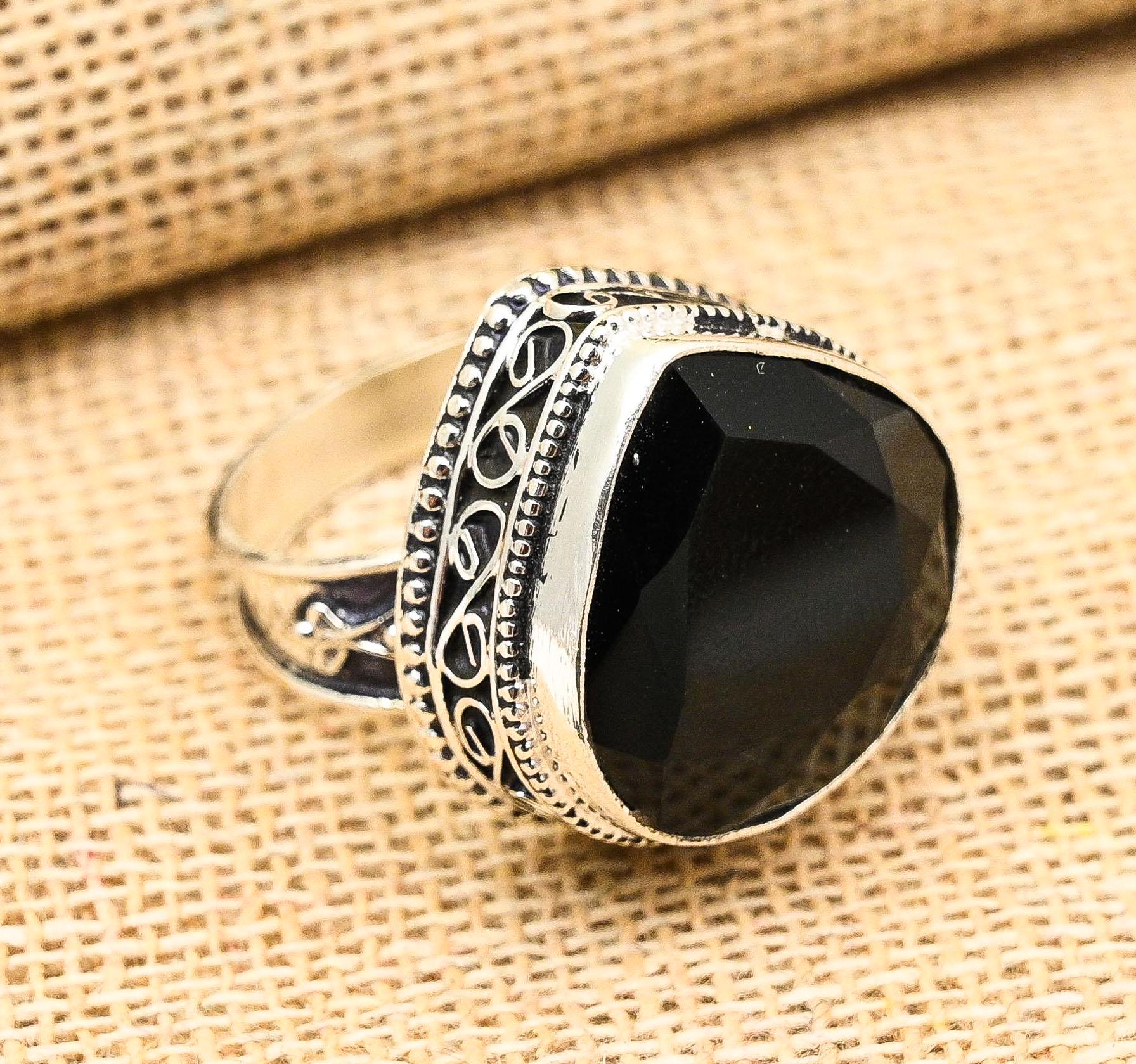 Bague Réglable En Spinelle Noir Ovale - Faite Main - Plaqué Argent - Taille Ajustable - Neuve Sans Emballage