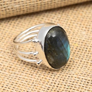 Natural Labradorite Ring, 925 Solid Sterling Silver Jewelry, Attractive Gemstone Ring, Wonderful Handmade Jewelry Special Gift For Women