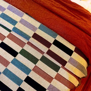Geometric Throw Blanket, Mid Century Modern Decor, Colorful Woven Cotton Couch Throw, Bauhaus Style Sofa Cover, Retro Home Checkered Gift