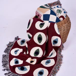 Manta tejida Bauhaus "All Eyes On Me", de estilo moderno de mediados de siglo