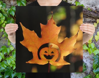Leaf-O-Lantern