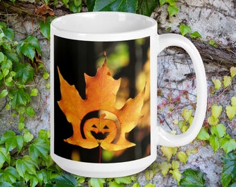 Leaf-O-Lantern Mug (Large)