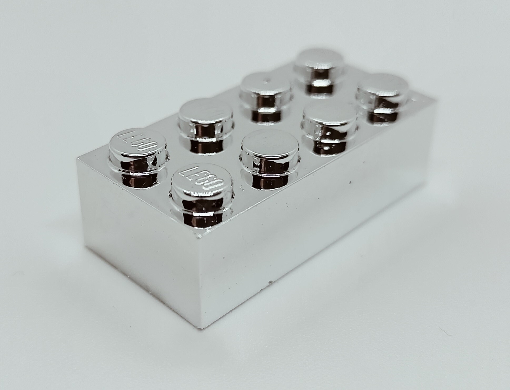 LEGO Chrome Silver Brick 2 x 4 3001 Chromed LEGO R part