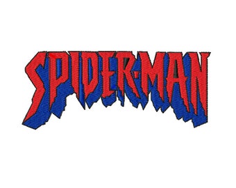 Può includere: Una toppa ricamata con la parola "SPIDERMAN" in un font stilizzato, in rosso e blu.
