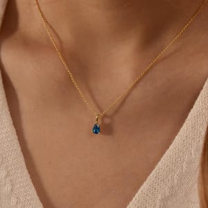 Birthstone Necklace, Family Birthstone Necklace, Minimalist Birthstone Necklace, Birthstone Jewelry, Bridesmaid Gifts, Birthday Gift for Her