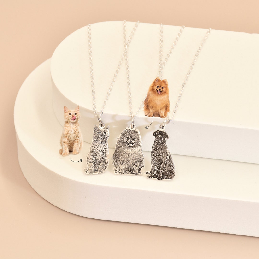 Custom Pet Portrait Necklace,pet Photo Necklace,engraved Portrait From