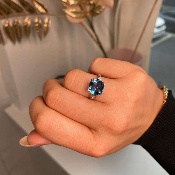 Anillo genuino de topacio azul de Londres 925 plata esterlina sólida joyería hecha a mano anillo de compromiso para las mujeres piedra de nacimiento de noviembre- regalo de aniversario