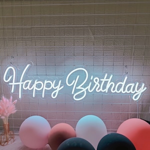 Decoração personalizada da parede do sinal de néon do feliz aniversário, presente de aniversário do sinal do diodo emissor de luz do arco-íris, decoração da parede do sinal do nome de néon, presentes personalizados do sinal da luz de néon