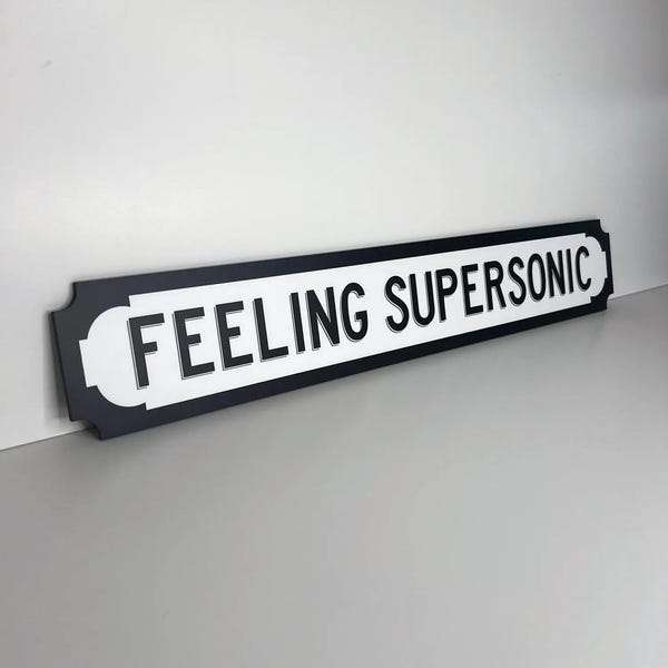 Letrero callejero con eslogan supersónico inspirado en Oasis **¡Nuevo tamaño más grande ahora disponible!