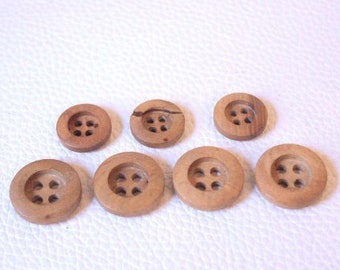 Boutons en bois vintage