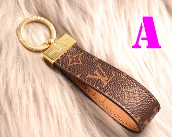 louis vuitton key strap