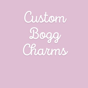 パーソナライズされた Bogg バッグ チャーム - カスタム ビーチ トート アクセサリー - ハンドメイド - Bogg バッグ愛好家へのユニークなギフト!