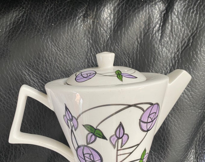 Brian Wood Madison Tea Pot