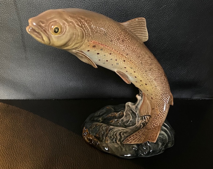 Beswick Leaping Trout 1032