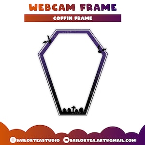 Peut inclure: Cadre de webcam en forme de cercueil violet et noir avec des chauves-souris et une scène de cimetière. Le cadre est conçu pour être utilisé avec une webcam.