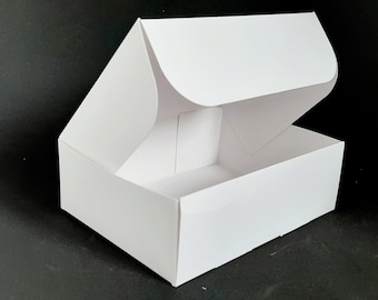 Gift Box Template SVG, Box DXF, Packaging Box SVG, Box Vector, For Cutting Machine, Instant Download Now,Favor Box