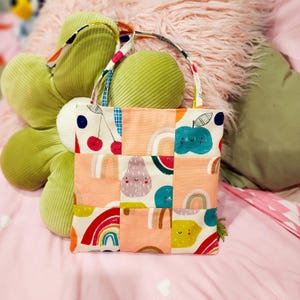 Tootie Fruchtige Tragetasche, Gefütterte Canvas Tragetasche, Kleine Patchwork Tragetasche, Bibliothek Buch Tasche, Y2K Tragetasche, Handgemachte Tragetasche