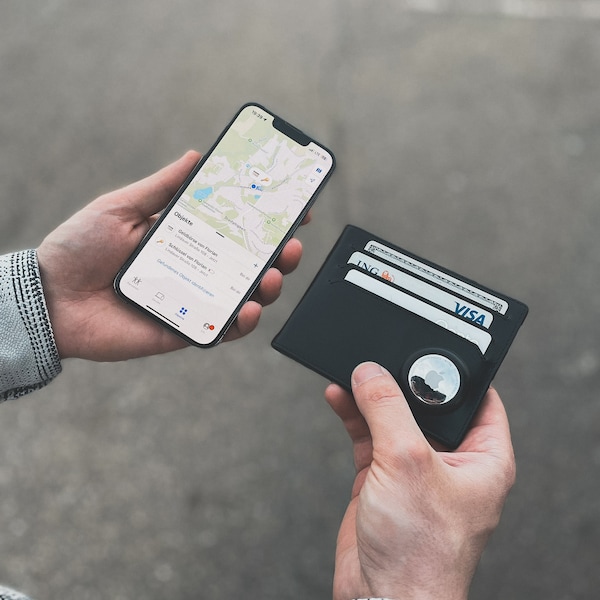 Porte-cartes de crédit Apple AirTag | Portefeuille mince avec protection RFID | Plus de 6 cartes | Cuir véritable | Support pour AirTag |