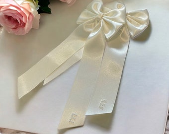 White/Ivory hair bow/christening bow/ bridal veil  (wedding/bridal bow/bridesmaid/flower girl/christening) /personalised hair bow