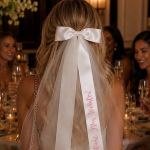 Bridal Bow with Veil | Hen Party Veil Bow | Personalised Bride to Be Veil | Future Mrs Gift | Bridal Shower Accessories | White Hair Bow Cli