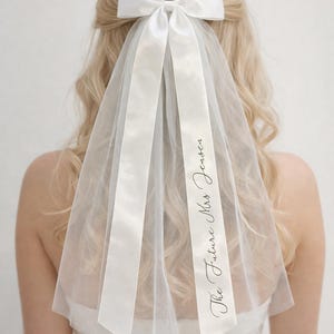 Bridal Bow with Veil | Hen Party Veil Bow | Personalised Bride to Be Veil | Future Mrs Gift | Bridal Shower Accessories | White Hair Bow Cli