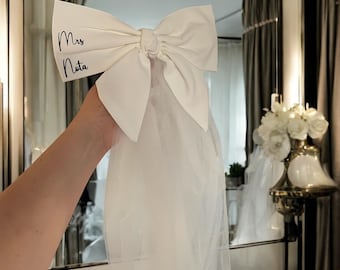Bride Bow with Veil | Hen Party Bride to Be Hair Clip | Personalised Bridal Veil Bow | Future Mrs Gift