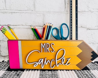 Personalized Pencil Holder, Teacher Appreciation Gift, Personalized Teacher Gift, Cute Pencil Holder, Gift for Teacher, Pencil Gift