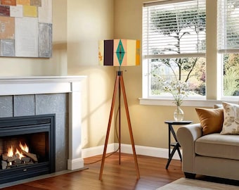 Retro 70s Wooden Tripod Floor Lamp – Mid Century Modern Geometric Design, Vintage Boho Lighting, 1970s Inspired Home Decor, Made in the USA