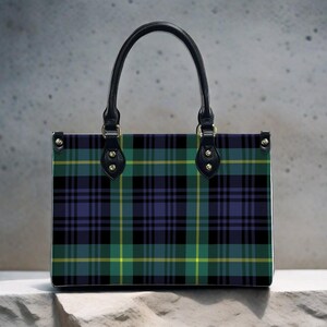 Blue & Green Plaid Handbag – Black Handles, Crossbody Bag Option, Trendy Plaid Tote, Everyday Shoulder Bag, Women’s Fashion Bag, Scottish imagem 3