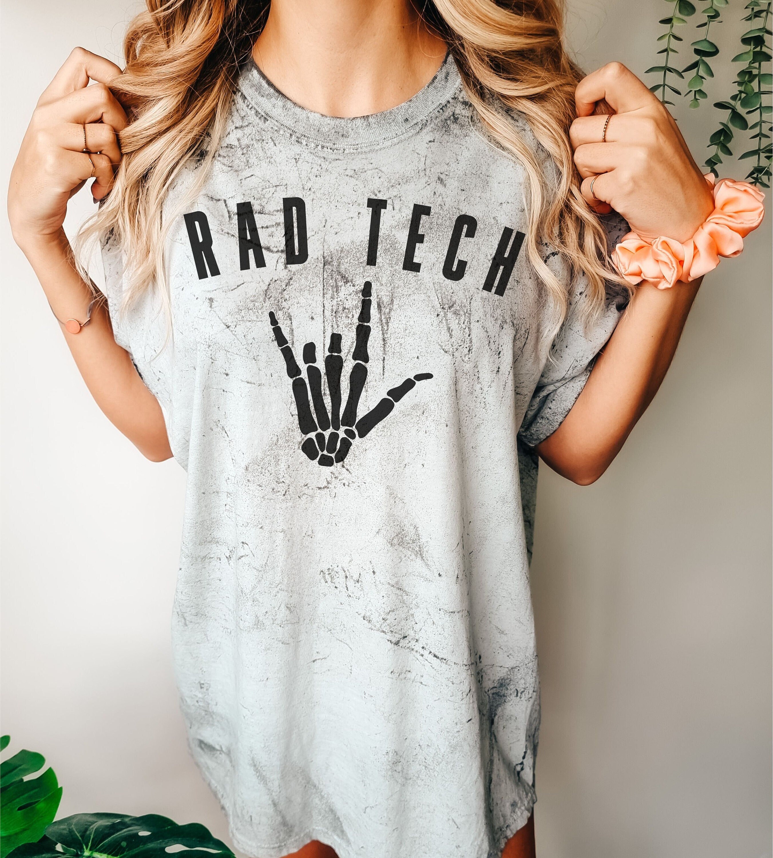 Rad Tech Skeleton Hand Tie-dye T-shirt, Gift for Radiation Therapist ...