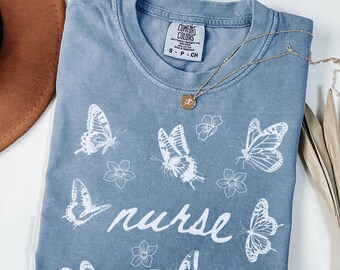 Krankenschwester Grad Geschenk Unisex T-Shirt, ER Krankenschwester Shirt, ICU Krankenschwester T-Shirt, Notfall Krankenschwester Abschlussgeschenk, Krankenhaus RN Kleidung