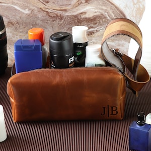 CUSTOM Men Gift Dopp Kit Bag, Leather Toiletry Bag, Custom Leather, Men's Travel Bag, Genuine Leather Shaving Bag, Men Fathers Day Gift