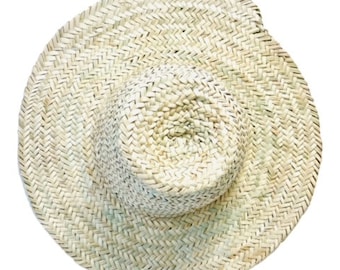 Chapeau en feuille de palmier