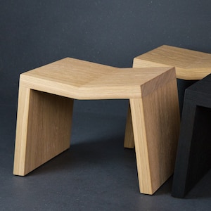 Taburete de diseño japonés: minimalista y moderno.
