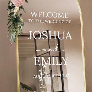 Personalisierte Hochzeit Spiegel Aufkleber. Individuelles Willkommensschild für Spiegel, Glas oder Acryl, elegantes Vinyl-Hochzeitsdekor, Namen & Datum inklusive
