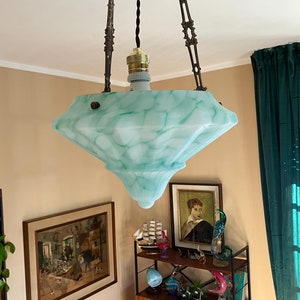 Klasyczny żyrandol z lat 30. XX wieku z marmurkowego szkła Murano