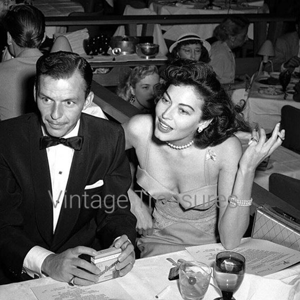 Frank Sinatra and Ava Gardner, Smoking and Chatting
