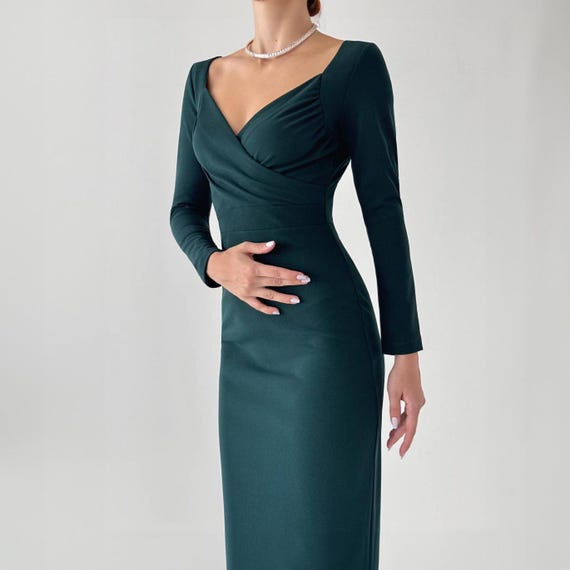 green emerald velvet dress Berylove Women Dark Green Work Dress Long Sleeve Pencil Velvet Holiday Dress