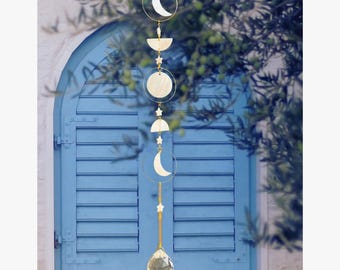 Natural Shell Moon Phases and Stars Suncatcher, Mother of Pearl Moon Wall Window Hanging, Crescent Crystal Sun Catcher, Celestial Decoration