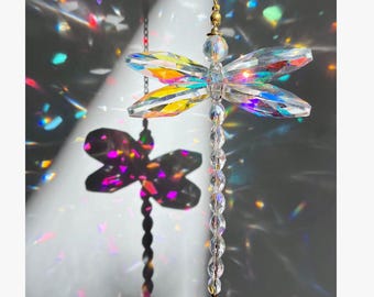 Acchiappasole a forma di libellula di cristallo: ornamento per finestra a forma di prisma arcobaleno