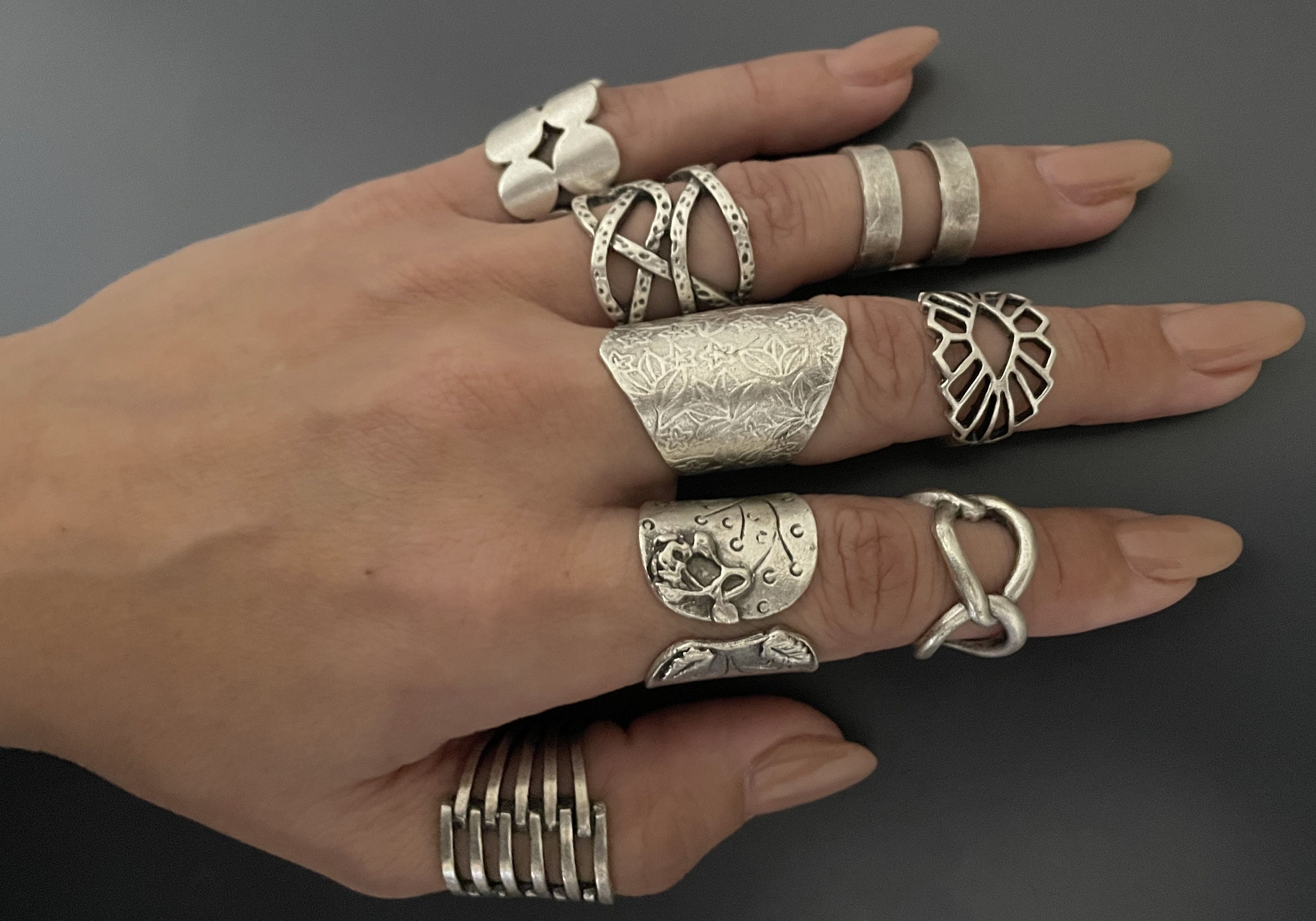 Boho Hippie ring. Unisex adjustable ring. Creative silver ring.