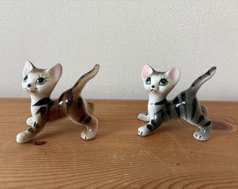 Vintage Pair of Tabby Cat Figurines, 1950s/1960s