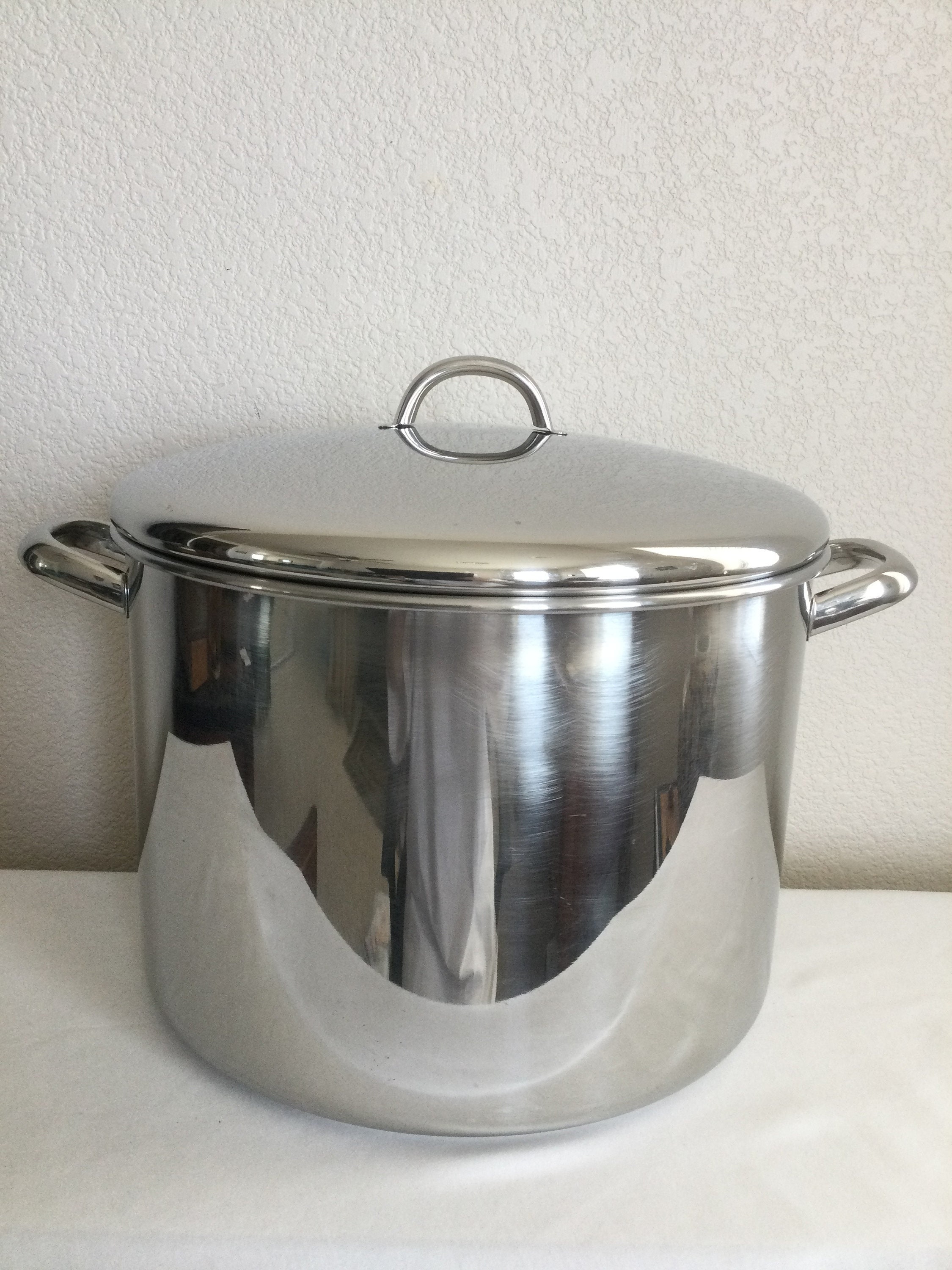 Saucepan 2.5 L - Mirror finish stainless steel Rena Ware - Rena