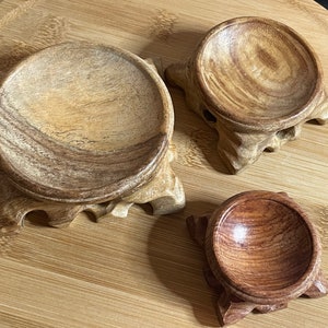 Wooden Sphere Holders. Choice of Small, Medium and Large