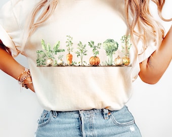 Gardener T Shirt, Plant Lover Shirt, Farmer T Shirt, Hoeing Ain't Easy Shirt, Gift For Gardeners, Botanical Shirt, Gardening Shirt, Garden
