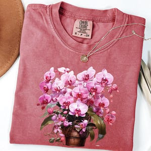 Orchid Whisperer Shirt, Orchid Lover T-Shirt, Gift for Orchid lovers, Orchid Shirt for women, Floral Gardening T-shirt, Boho Tee