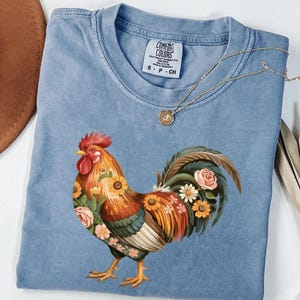 Comfort Colors® Wildflower Chicken Shirt, Cottagecore Shirt,Ladies Chicken Lover Shirt ,Chicken mom Tee, Mothers Day Gift Shirt, Farmer Gift