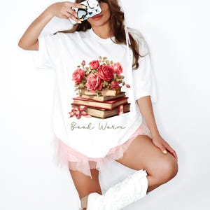 Book Lovers Floral T-shirt, Gift for Readers,  Reading t-shirt, Literature, Book Lover tshirt, Comfort Colors, Book Shirt, Librarian Shirts,