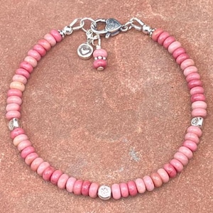 Pulsera de rodonita rosa con plata de ley Hill Tribe, 7 1/2 pulgadas