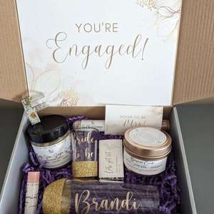 Engagement Personalized Gift Box, Engagement Gifts, Just Engaged Gifts, Customized Engagement Gifts, Bride to Be Gift Box, Bride to Be Gifts